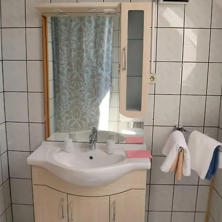 Hevizquelle By Interhome Apartament Hévíz